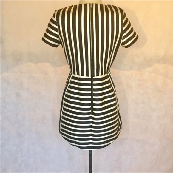 👠💅🏽Satin A Line "Beyoncé" Dress 💋 - Picture 8 of 9