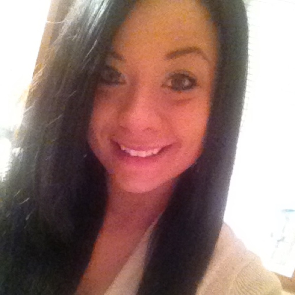 Meet your Posher, Devan