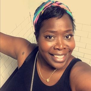 Meet your Posher, Darnelle