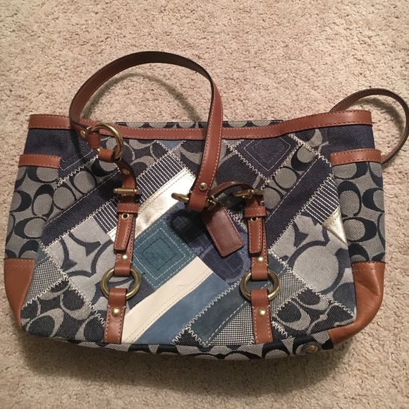 Coach purse - Picture 1 of 2
