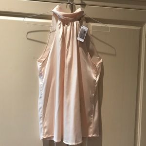 PRICE REDUCTION🌟Satin sleeveless tie neck top!!!