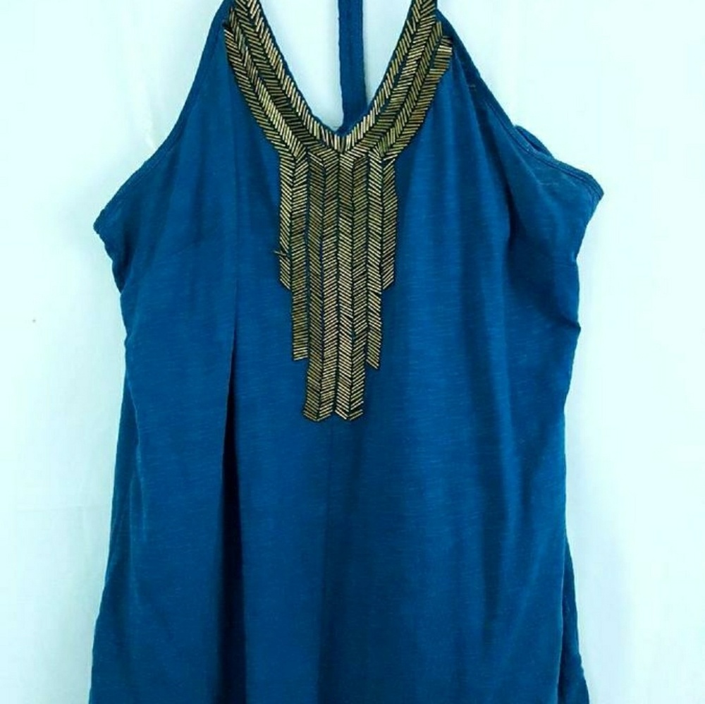 Razorback flowy beaded top