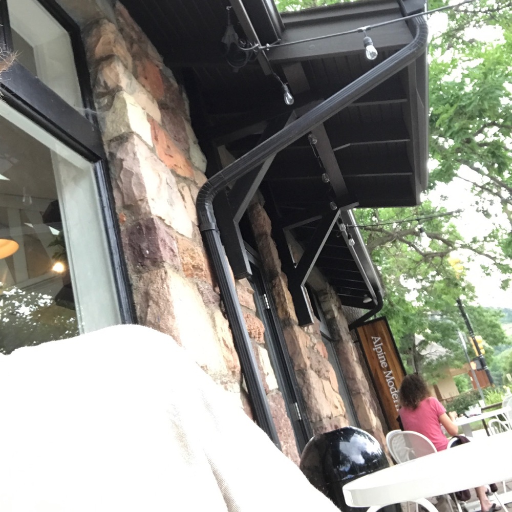 Meet your Posher, Simon