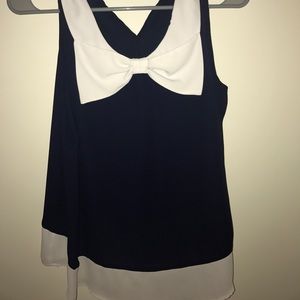 Cute blue and white top.