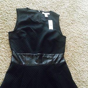 Women's White House/ Black Market dress. Size 2
