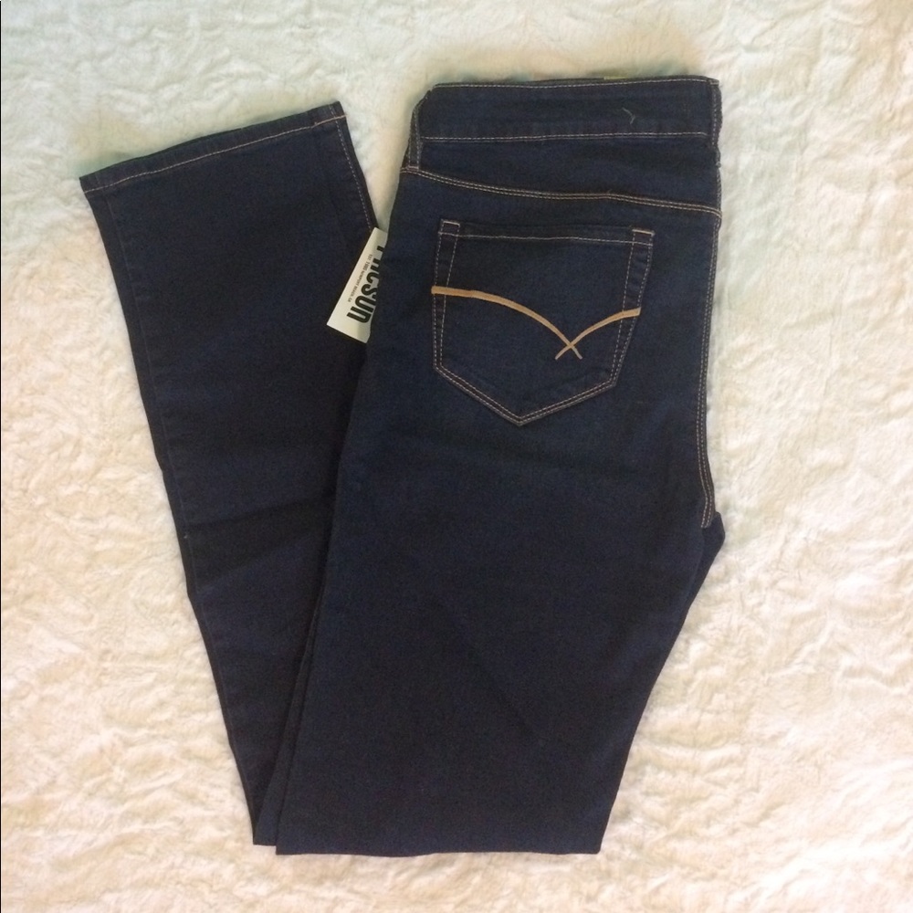 Bullhead Black Skinny Jeans