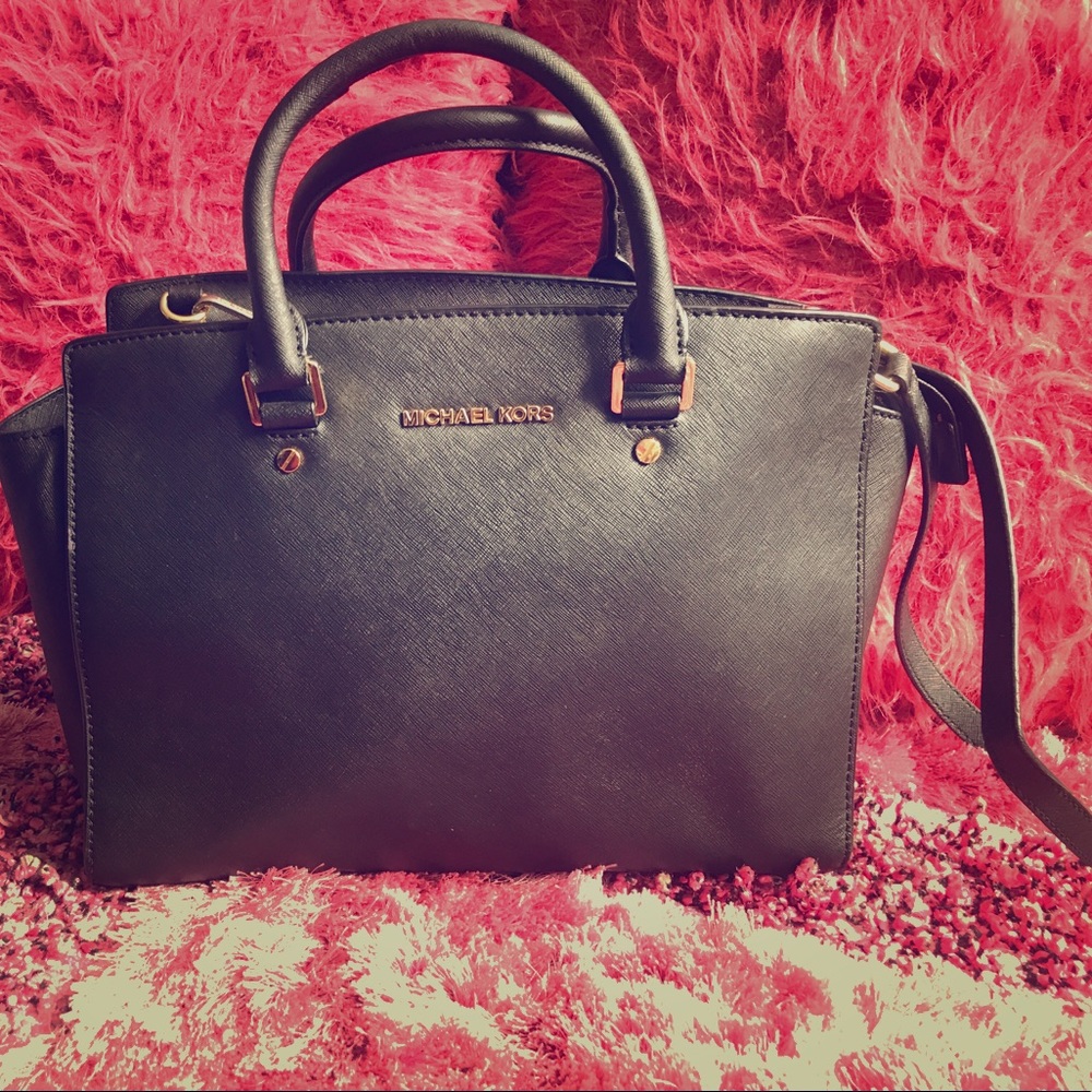 Authentic Michael Kors Selma Satchel *Large"