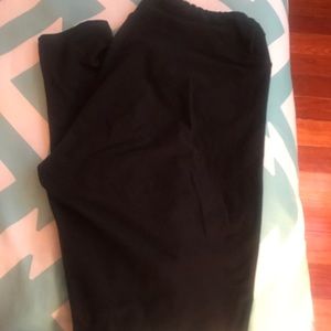 BLACK Tall & Curvy Lularoe Leggings