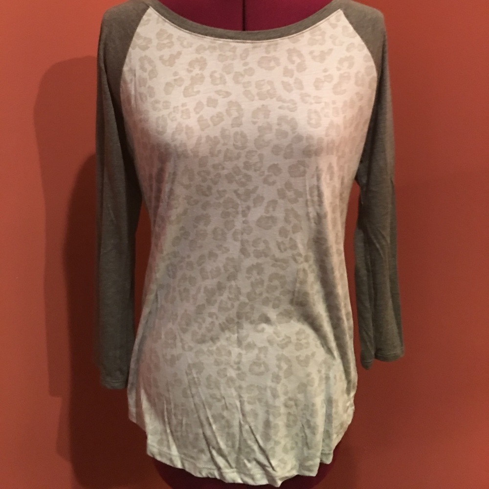 Baseball tee ****  part of 5 for $20******