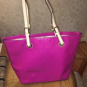 Michael Kors Tote