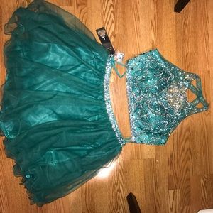 Green Two-Piece High neck Homecoming Dress