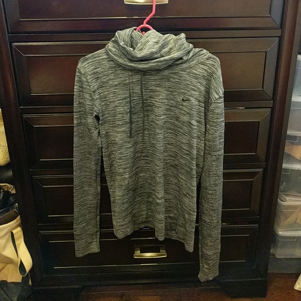 Nike dri fit gray pullover with neck warmer small