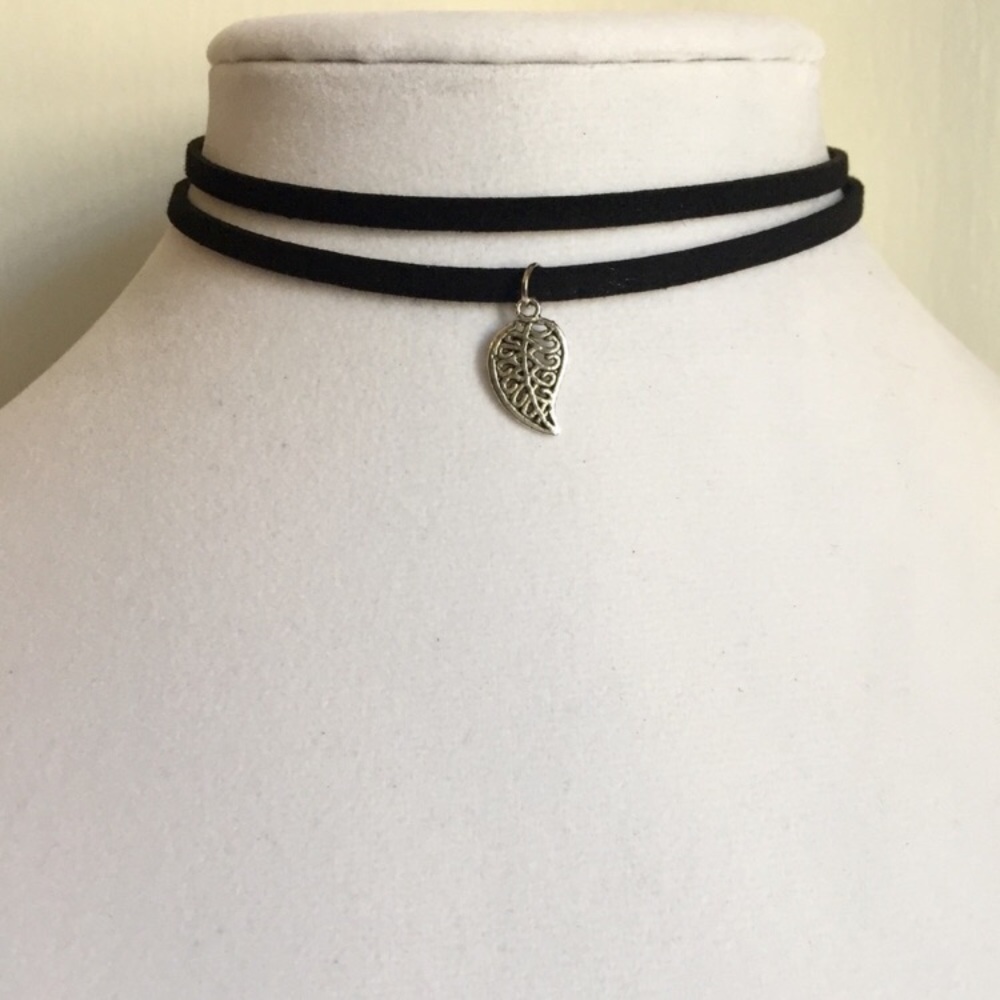 Double Wrap Choker with Leaf Charm by Dani Rogue
