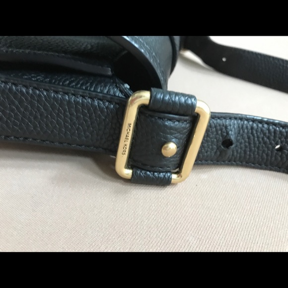 Michael Kors Maxine shoulder bag - Picture 4 of 7