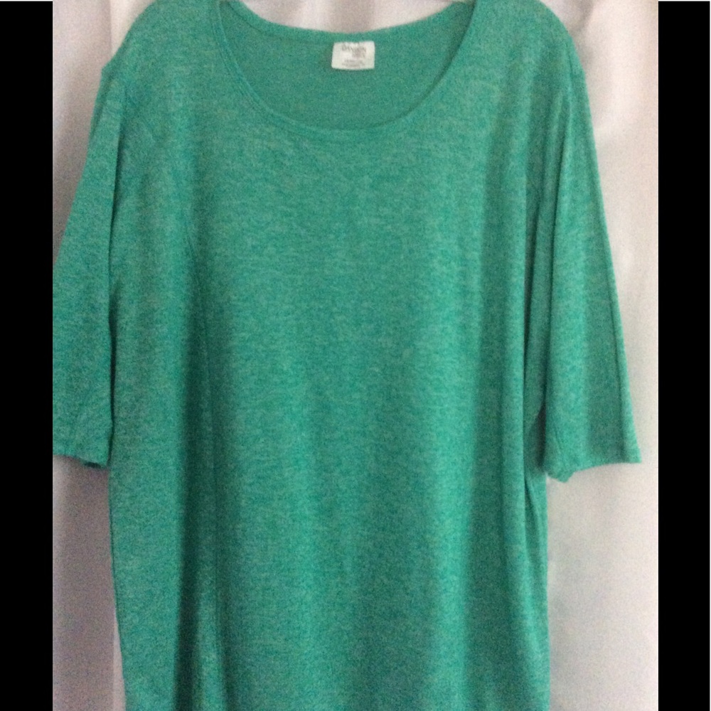 PRICE DROP! Women's shirt