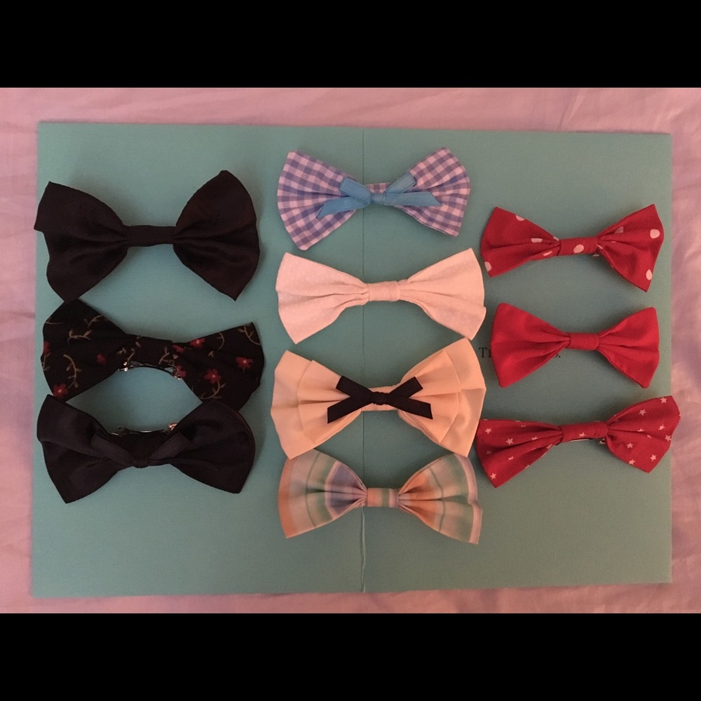 Set of 10 hair bows for sale