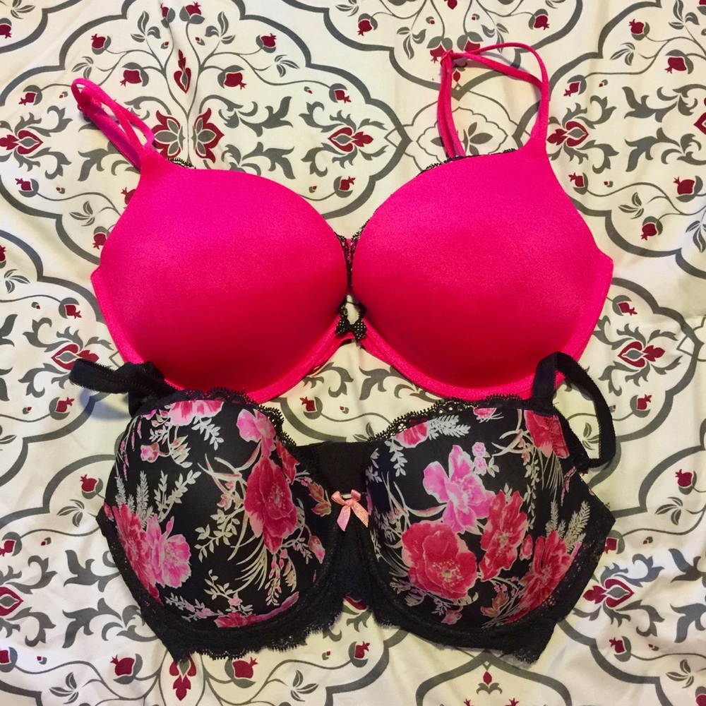 Victoria's Secret 34DD Bra Bundle