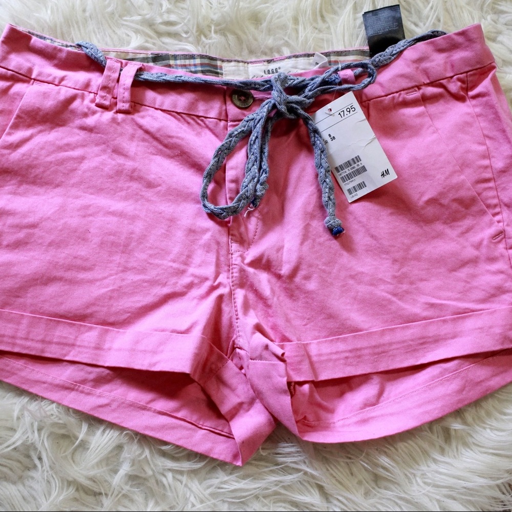 H & M NEW pink shorts.