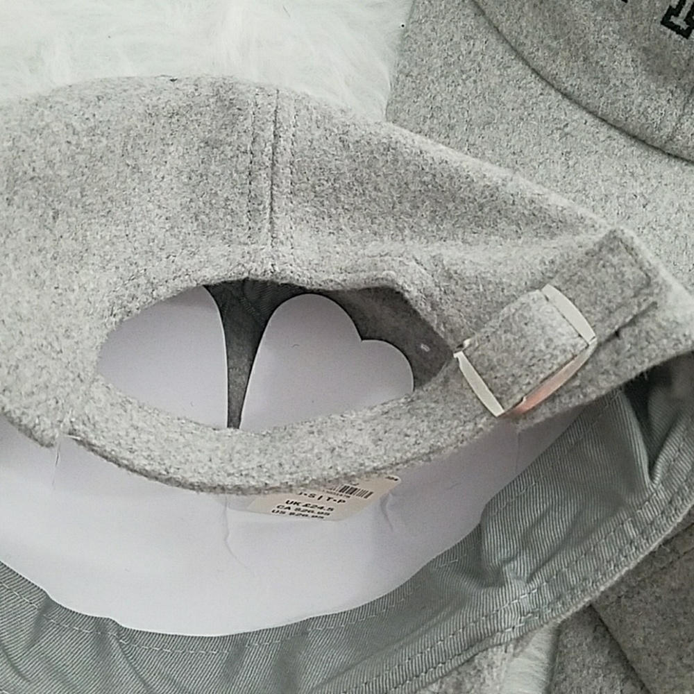 🤗LAST 1!🤗  VS PINK BASEBALL CAP - Picture 5 of 6