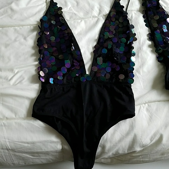 *LAST 1** Motel Ariel bodysuit - Picture 4 of 6