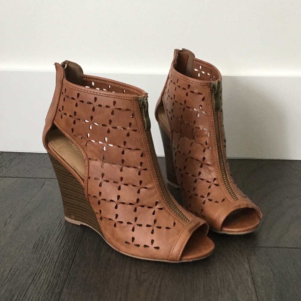 Altard State Wedges
