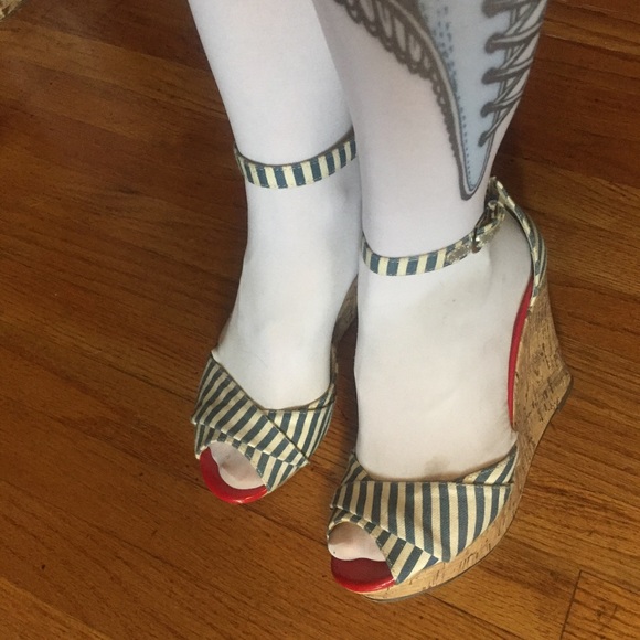 Peep-Toe Sailor Espadrilles, Wedge heals - Picture 4 of 8
