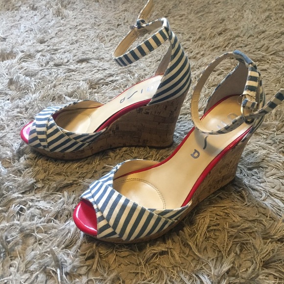 Peep-Toe Sailor Espadrilles, Wedge heals - Picture 6 of 8