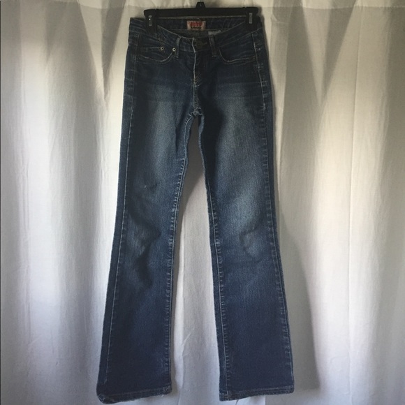 Juniors Jeans - Picture 1 of 3