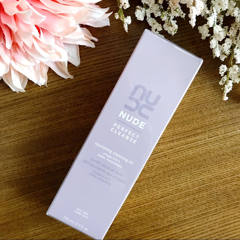NUDE All natural Cleansing Oil face wash
