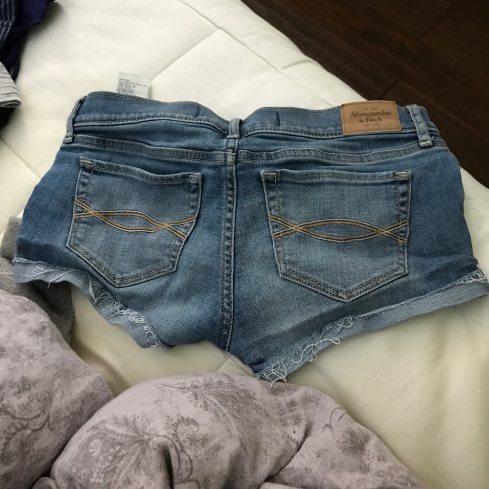 abercrombie & fitch shorts