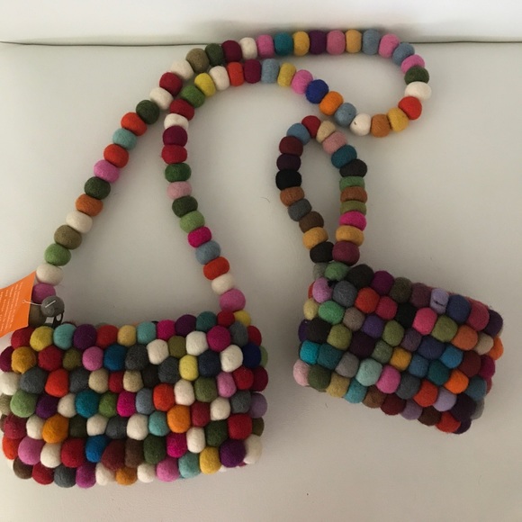 Fairtrade Exotic crossbody clutch - Picture 5 of 7