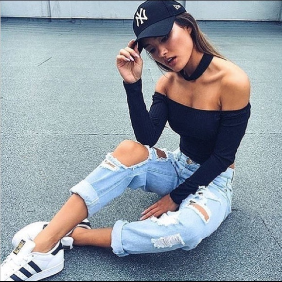 Stella off the shoulder crop top - Picture 2 of 3