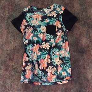 Victoria's Secret t shirt