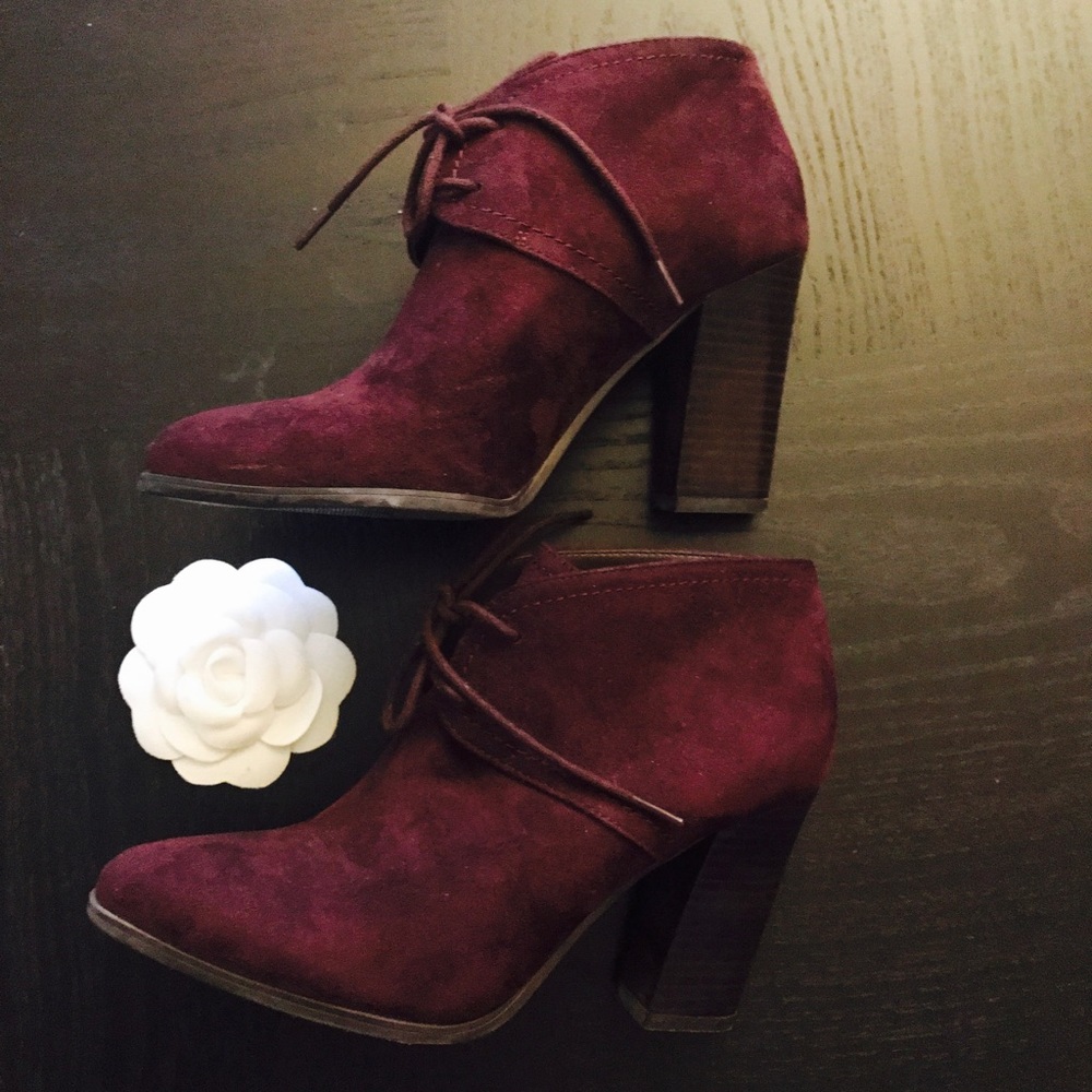 + BRAND NEW Ankle boots By Franco Sarto