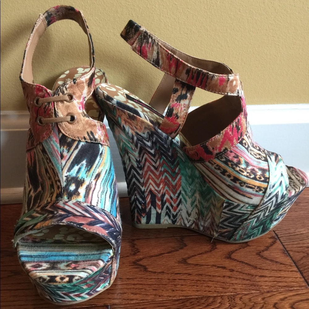 Dollhouse Wedges