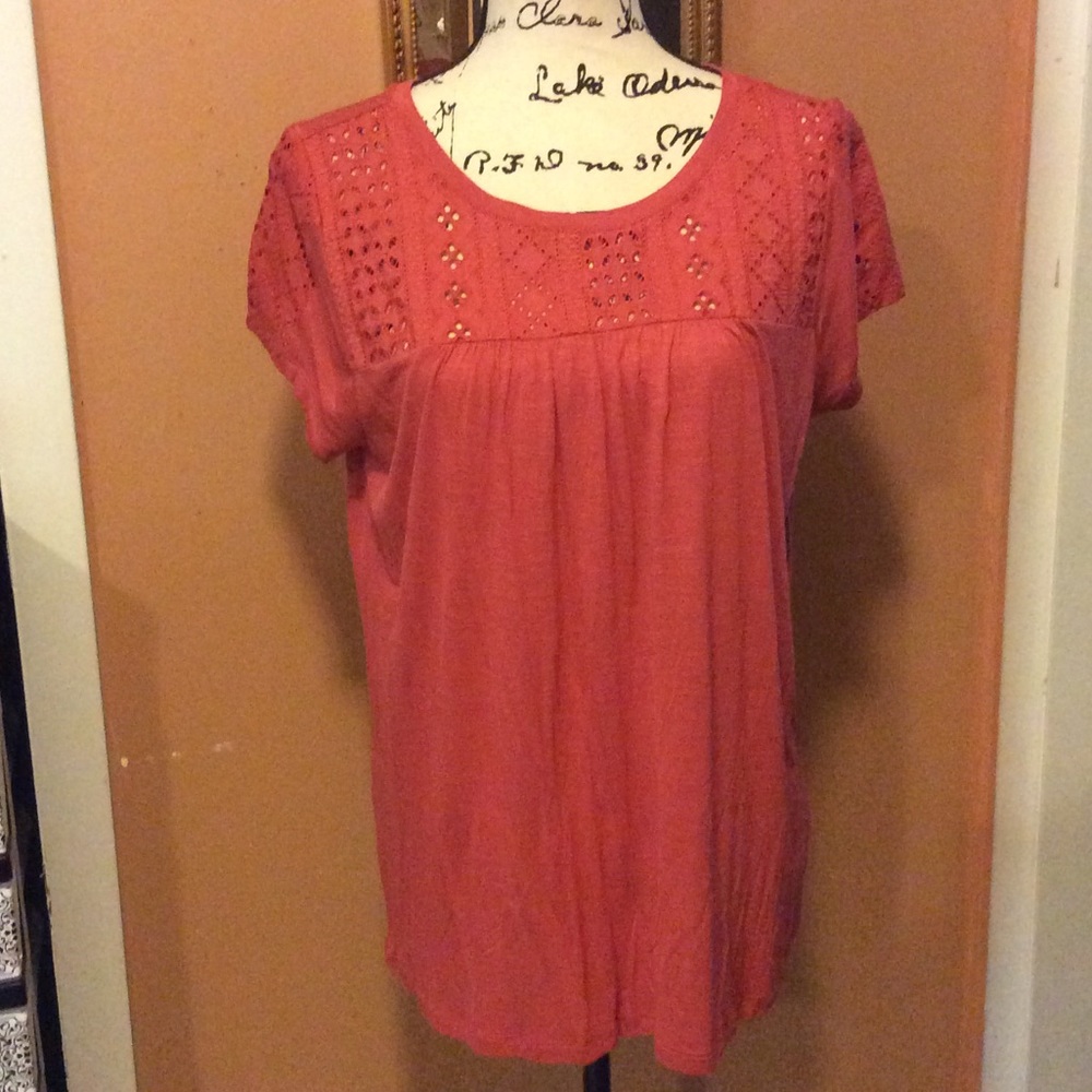St. John's bay New top - size-M -7.00