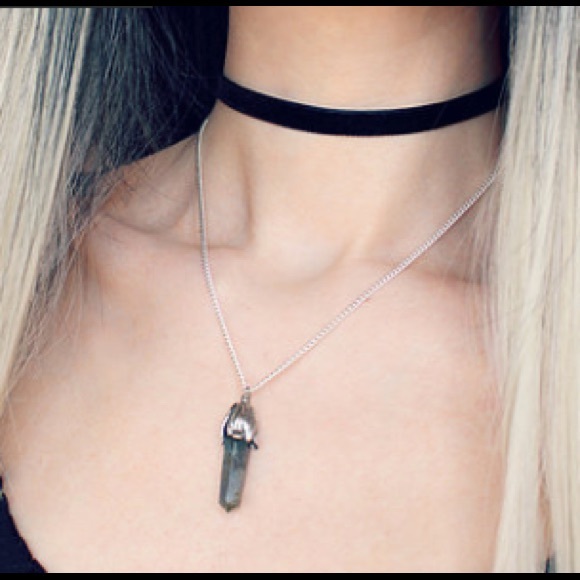 Baby Velvet Choker - Picture 2 of 2