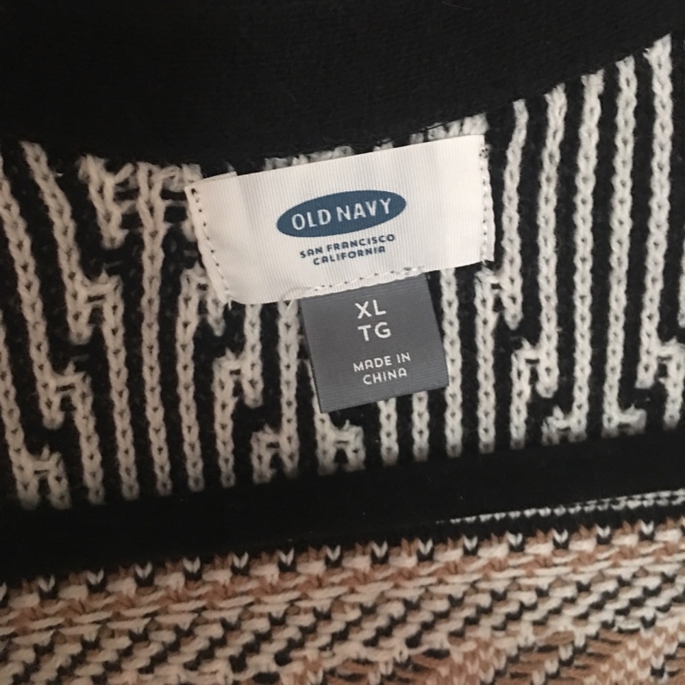 Native Patterned Cardigan - Picture 3 of 4