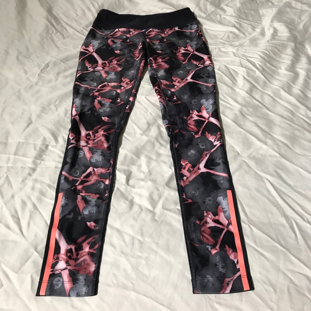 🌺MONDETTA Yoga pants!! 🌺