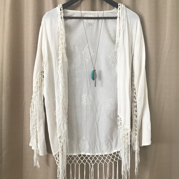 Billabong Kimono with fringe ✨ - Picture 2 of 4