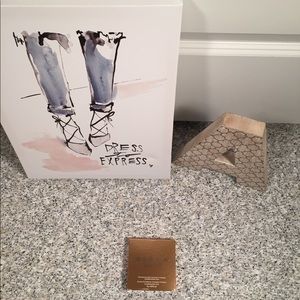 Becca and Jaclyn Hill Champagne Pop