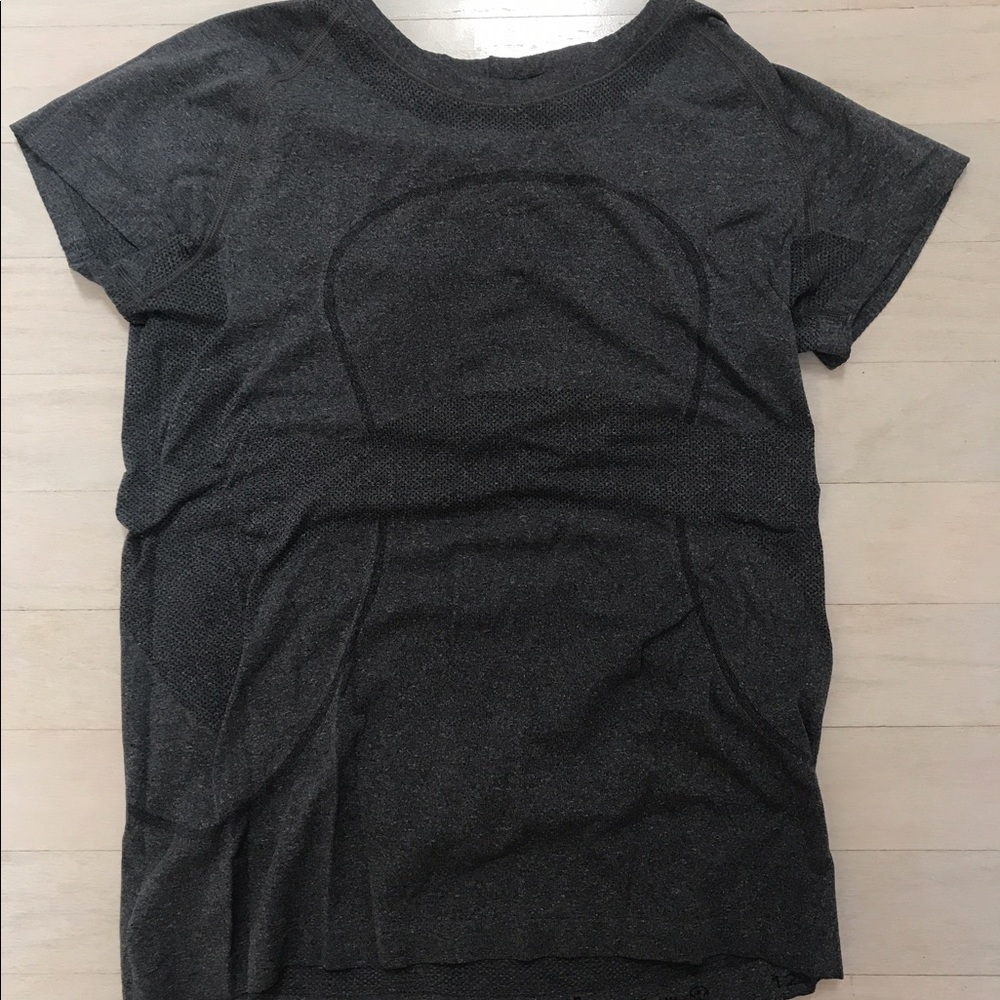 Lululemon shirt