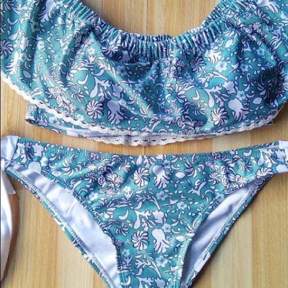 Paradise off the shoulder bikini - Picture 2 of 2