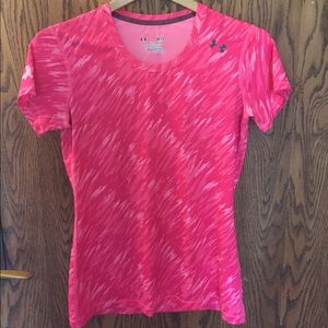 Under Armour heat gear runnning top