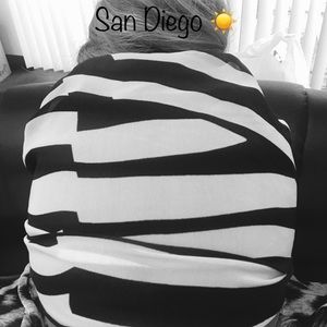 Black and White Headband