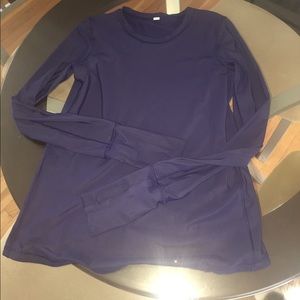 Lululemon long sleeve blue top