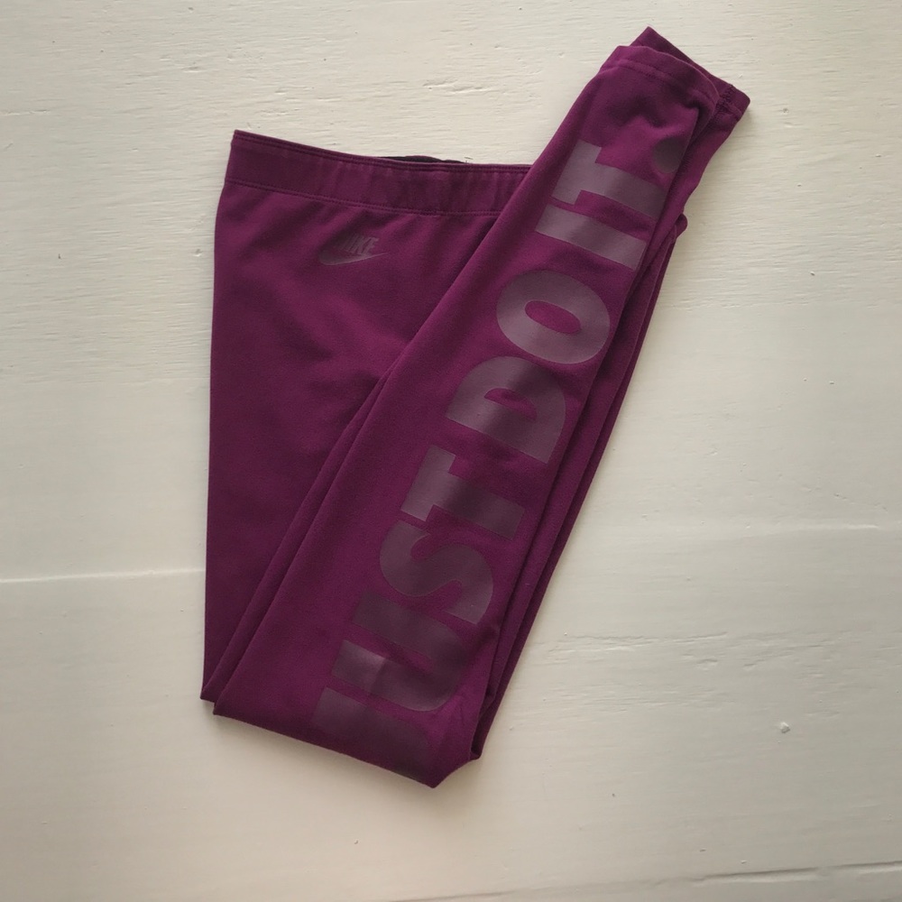 Nike tights plum small