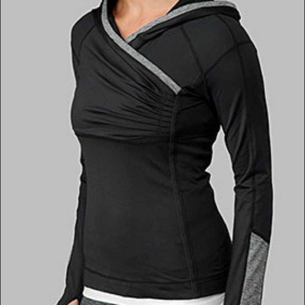 Lululemon cross train pullover