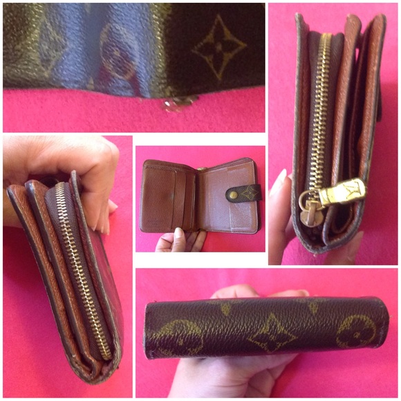 Louis Vuitton Compact Wallet - Picture 2 of 2