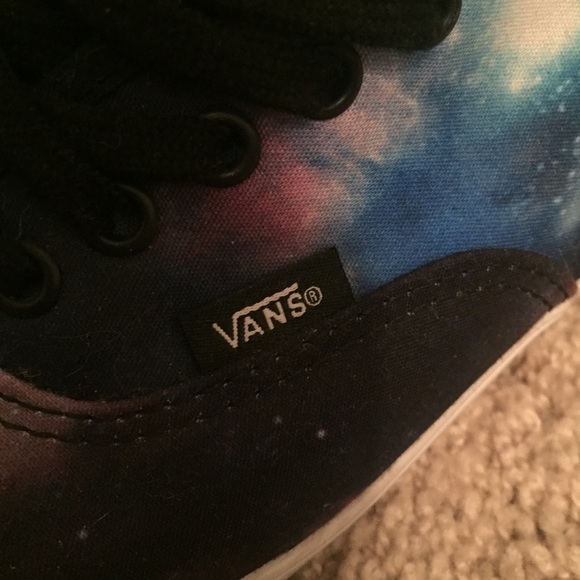 SOLD - Picture 3 of 4